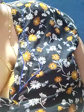 tamilthanushri Live XXX-Chat