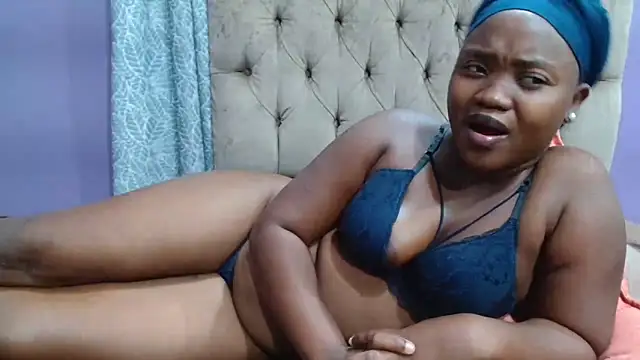 Živý XXX chat CoconutAss