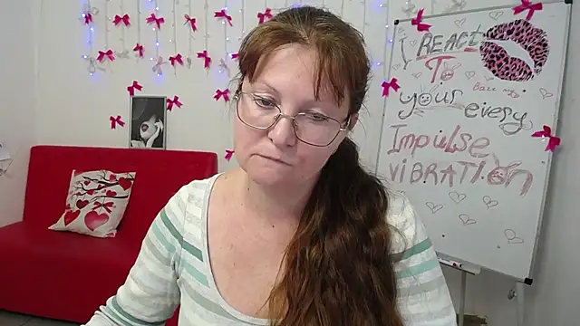 Chat +18 de VanessaHotts ao vivo