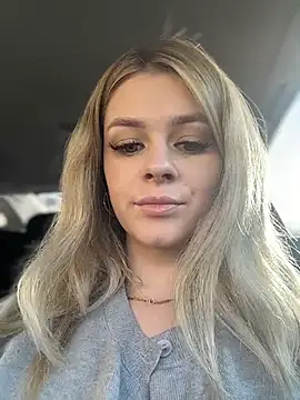 Love_Brin Live XXX chat