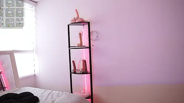 abigail_adamss 现场XXX聊天