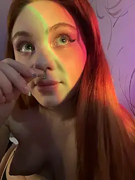 Chat +18 de LunaMillie ao vivo