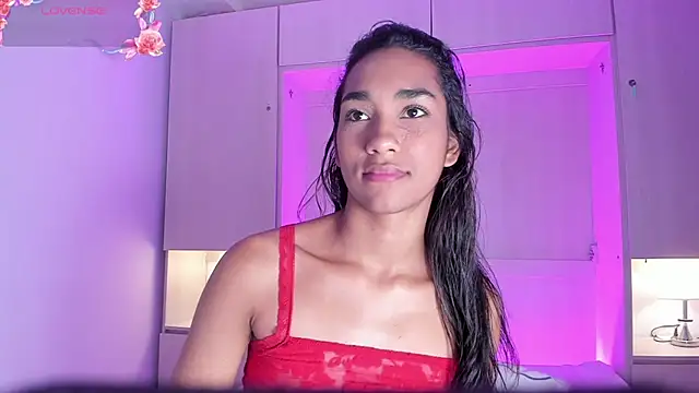 Chat +18 de AnahiCollins ao vivo