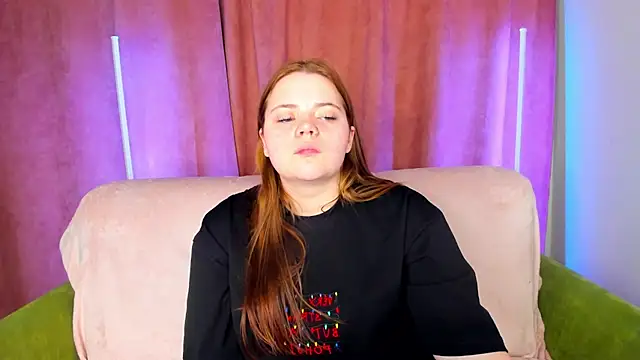 KellyFiery 即時 XXX 聊天