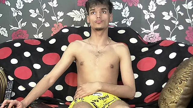 XXX chat uživo modela KevinnSpice
