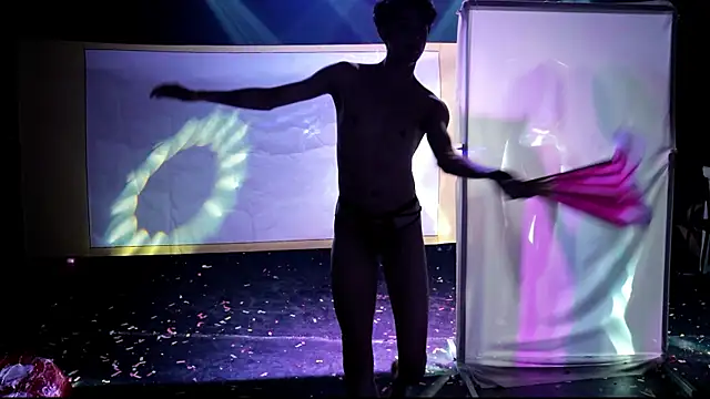 GGBond-02n Live XXX chat