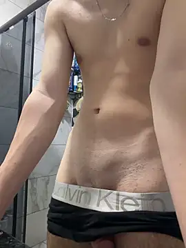 Vireontr1 在線直播表演