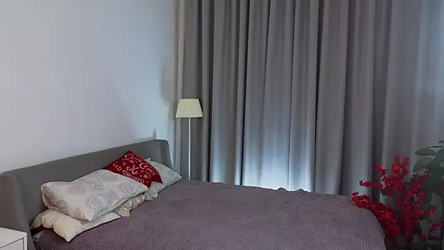 Chat +18 de IselaObanner ao vivo