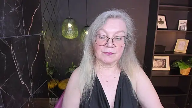 Chatroom XXX en direct de NataliMellow