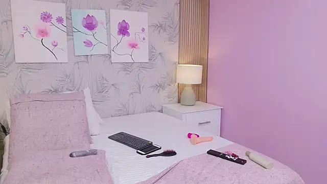 EmmaLeens' Live XXX Chat