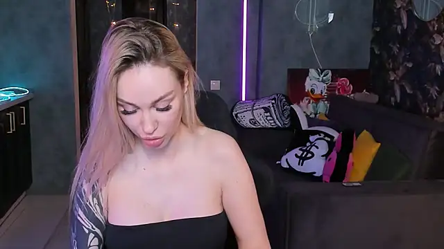 Blckmirrorr Chat XXX live