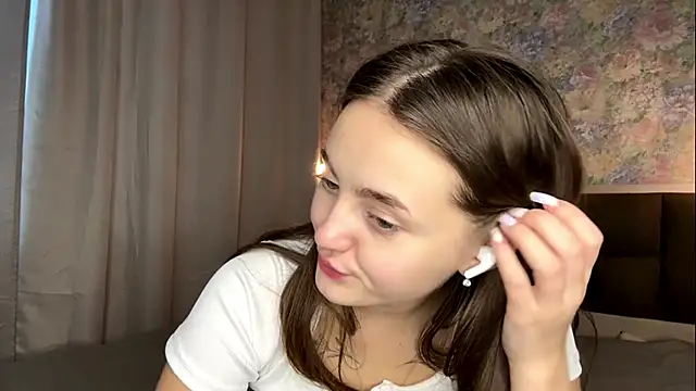 LoraDavi – Naživo XXX chat