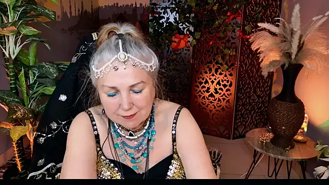 LilaMaharani's Live XXX Chat