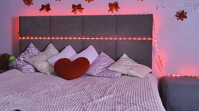 Ailita: онлайн-секс-чат