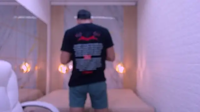 DominantBoy4 Webcam-Show