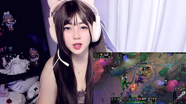 แชท XXX สดของ yuki3366