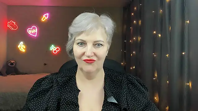 Mary-Leee Show Webcam