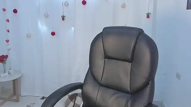 shooting_wilson's Live XXX Chat