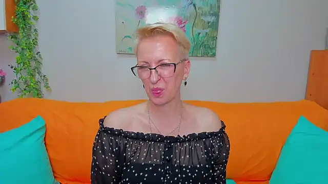 iamyourdream89's Live XXX Chat