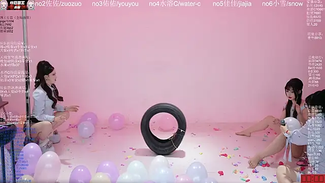 ATY1314: вебкам-шоу