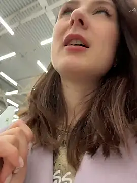 Dina_Tease Chat XXX in diretta