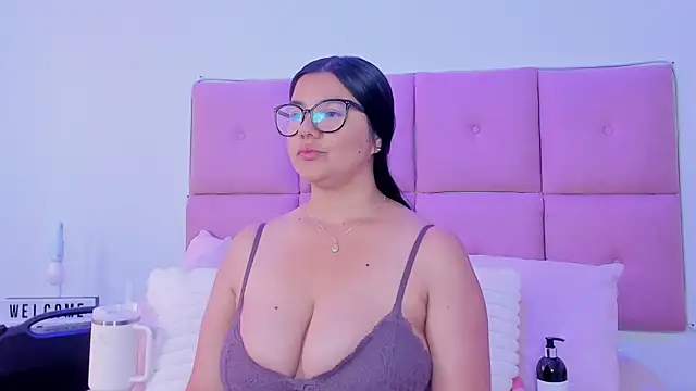 MiaFoxx149 Live XXX Chat