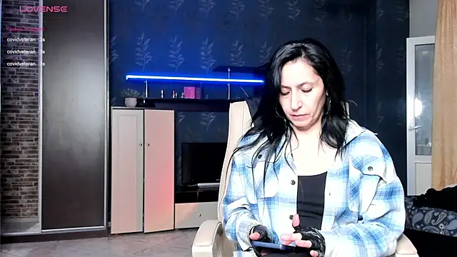 Lucky_Milf Live XXX Chat