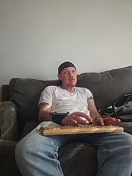 yourMasterisBored élő XXX-chatje