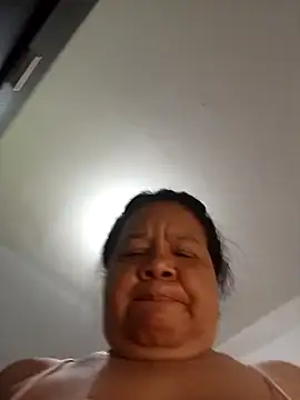 Shanttal0272 Adlı Modelin Web Kamerası Şovu