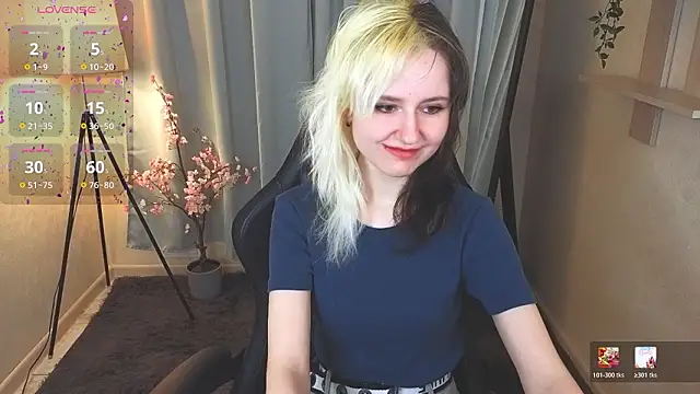 Chat +18 de LinaVeritas ao vivo