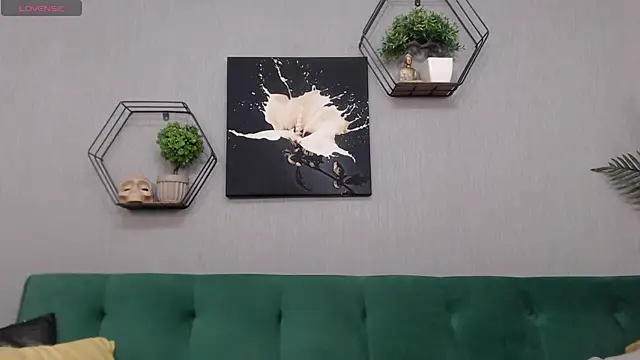 KaneHunter Show in webcam