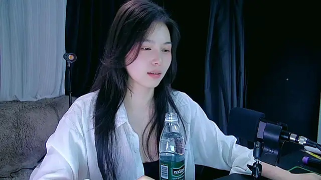 Chat +18 de yoyo-o88 ao vivo