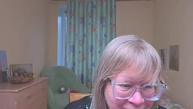 Emma_Eclipsee 现场XXX聊天