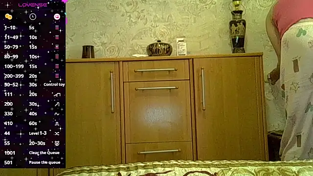 CurvyWild_Lady30 Chat XXX live