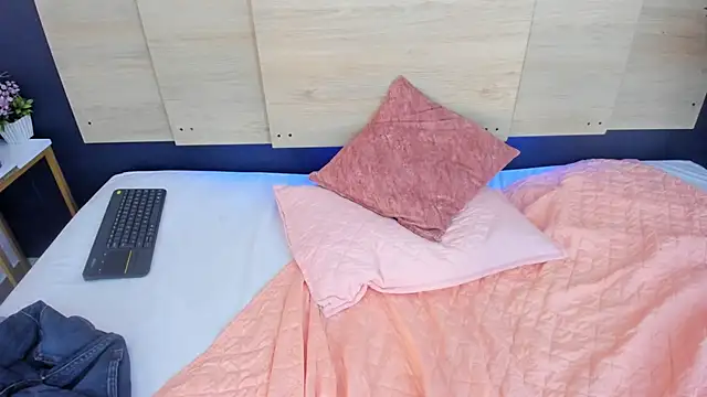 Živý XXX chat Em1ly_jones