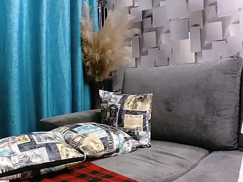 Kimberlysquit Adlı Modelin Canlı XXX Sohbeti