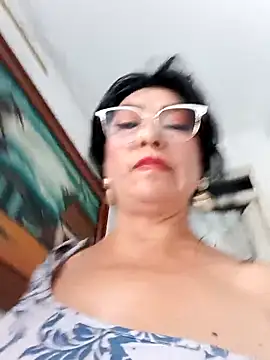 แชท XXX สดของ katysquirtdirty