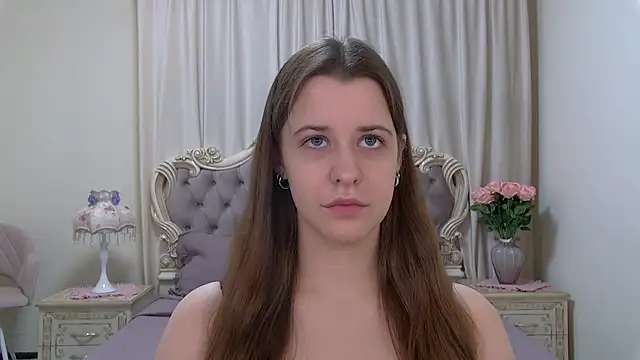 Chat +18 de AgataAisitt ao vivo