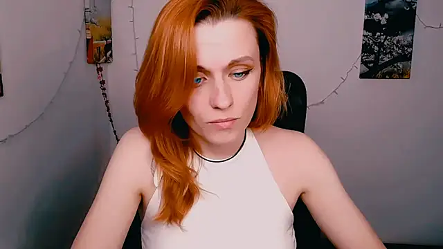 Chat +18 de PeppyMia ao vivo