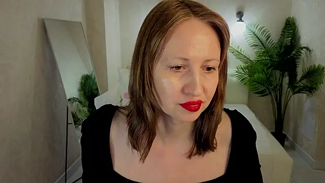 Chat +18 de Elizabeth_Andersonn ao vivo