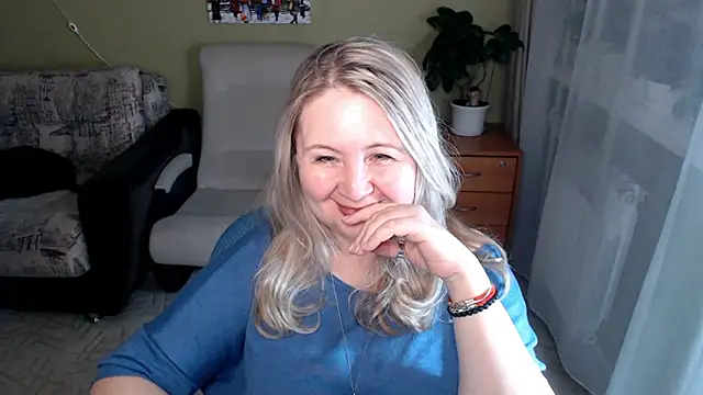 Chat +18 de JanaMayer ao vivo