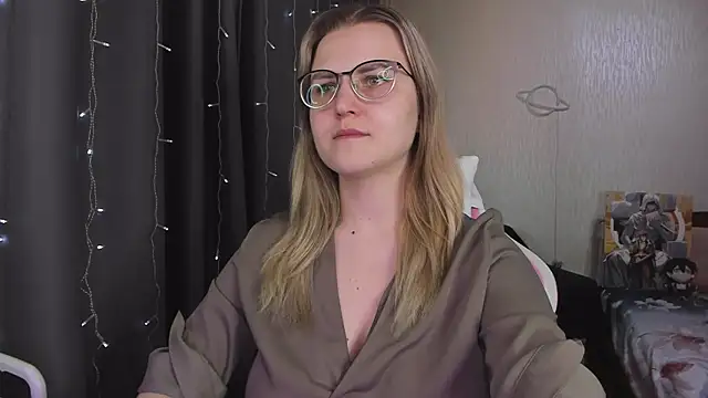 Chat +18 de MissBrightShine ao vivo