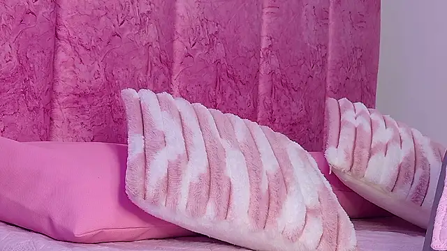 Chat +18 de kendal_rossi ao vivo