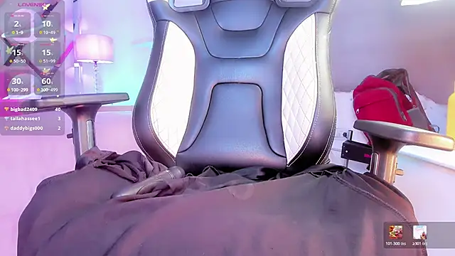 sexyykitty18's Live XXX Chat