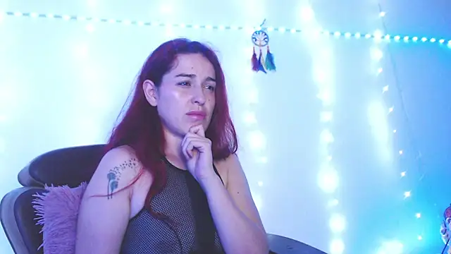 kat_desiree's Live XXX Chat