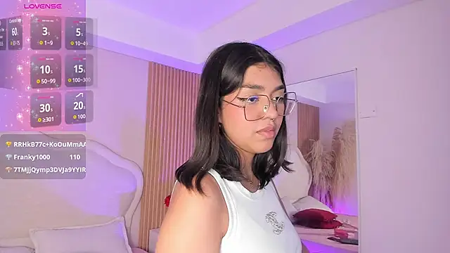 Chat +18 de rebeca_taylor ao vivo