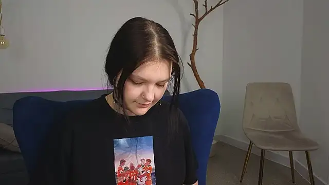 DeliaEffy's Live XXX Chat