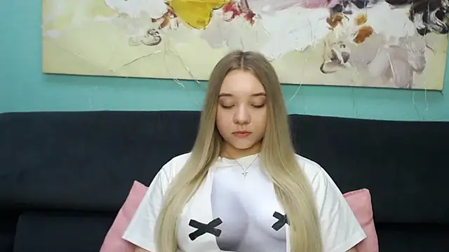 MilanaSiia Pertunjukan Webcam