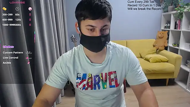 Tomguys Pertunjukan Webcam