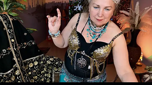 LilaMaharani – webcam-show